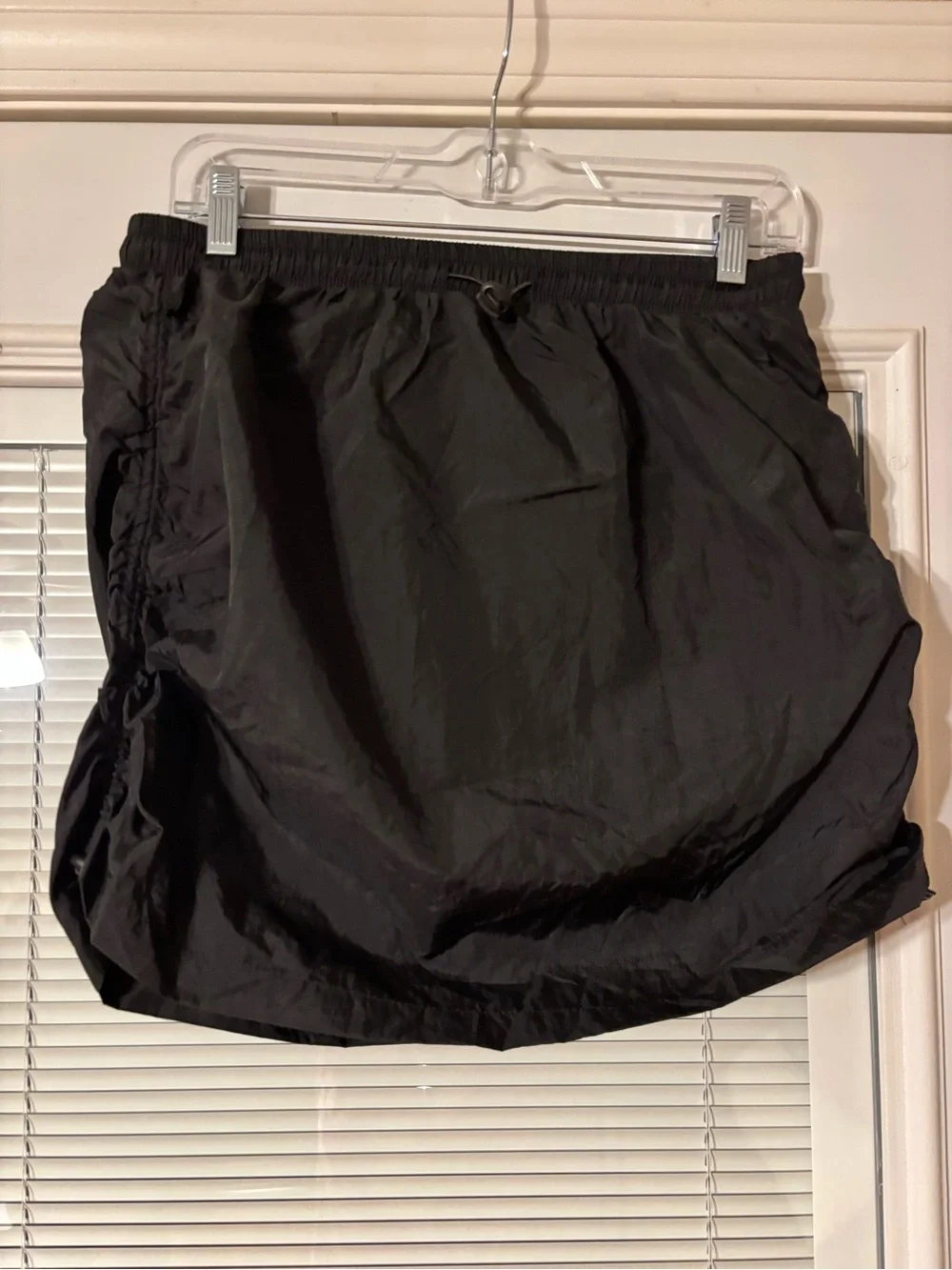 SHEIN Black Elastic Waist Nylon Skirt